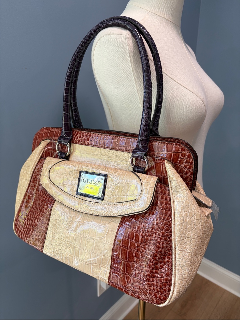 GUESS Croc Embossed Satchel Cream Brown Purple Patent Shoulder Handbag - Picture 3 of 12